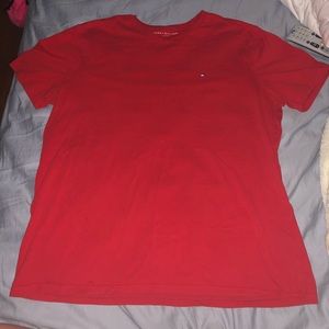 TOMMY HILFIGER tee shirt
